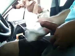 Diversión anal lésbi ...