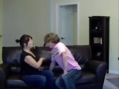 Muchachas señoras co ...