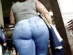 Chloe cogiendo señor ...