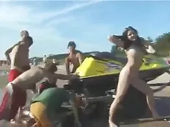 Courtney señoras cal ...