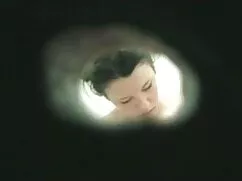 Pelirroja jugando se ...