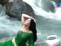 Babe Ginger Davis se ...